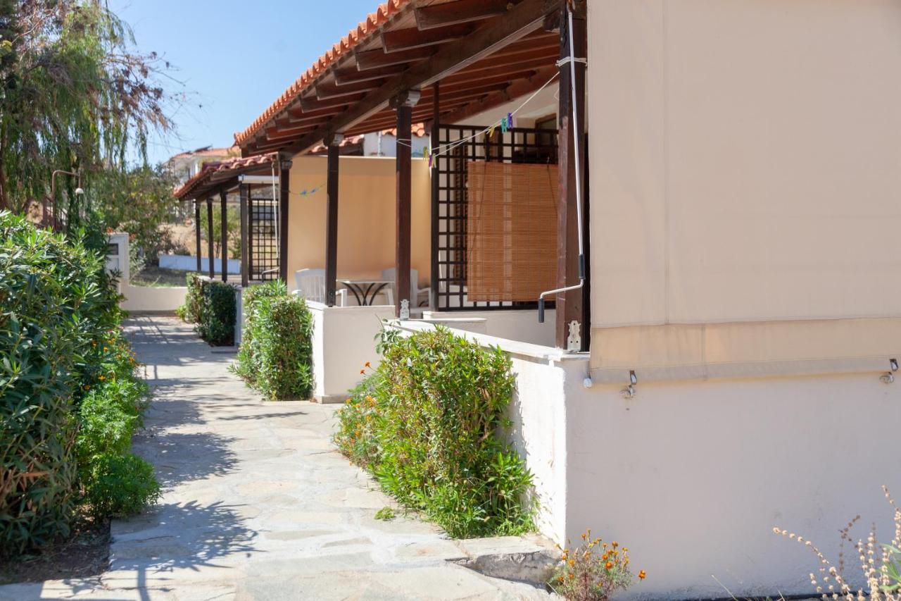 Athina Apartments Palaiopoli  Exterior foto
